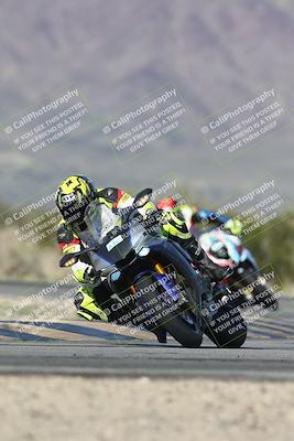 media/Jan-15-2026-Racers Edge (Thu) [[dfebeb70ab]]/2-A Group/Session 5 (Turn 5)/